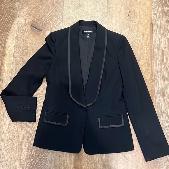 Club Monaco Tuxedo Suit set - Picture 2 of 9